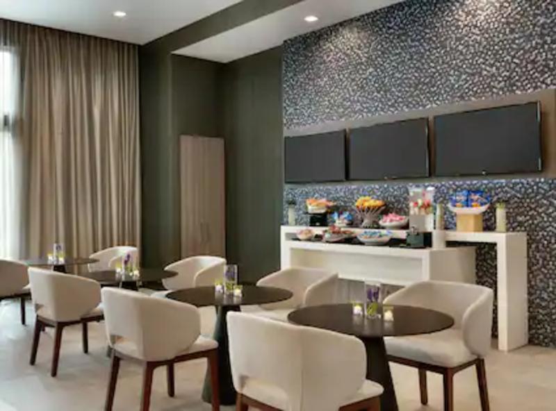 Embassy Suites By Hilton Atlanta Midtown Extérieur photo