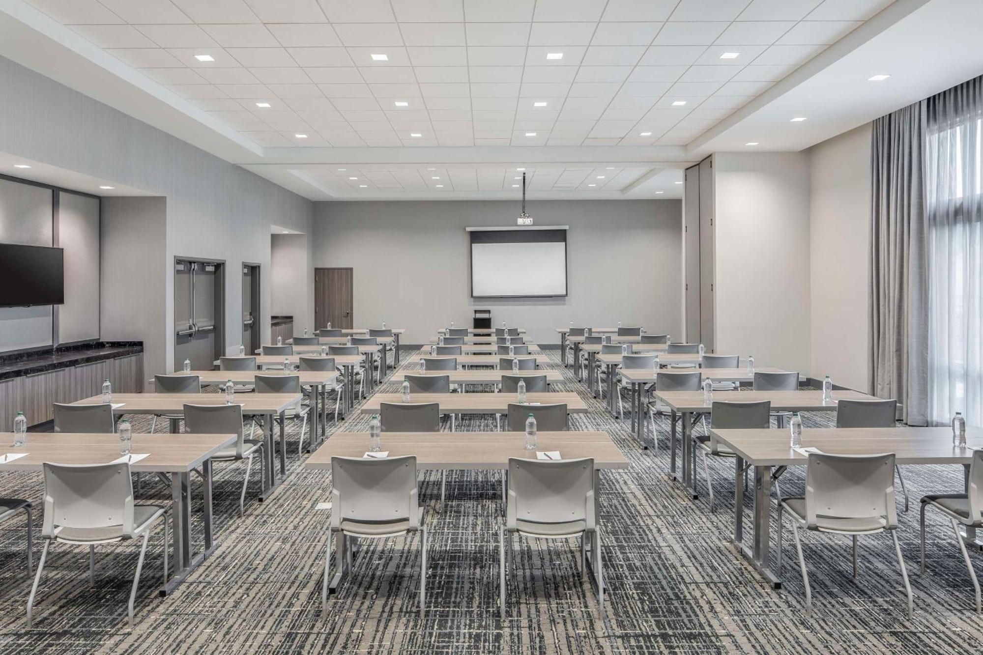 Embassy Suites By Hilton Atlanta Midtown Extérieur photo