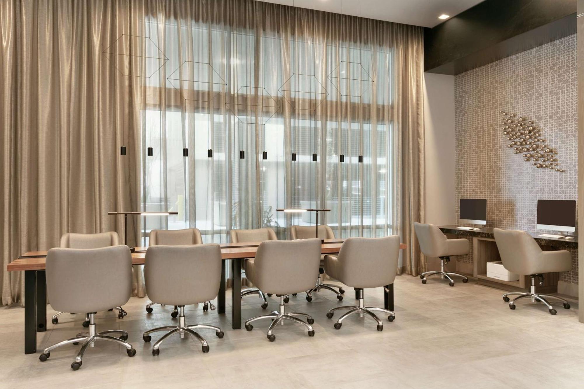 Embassy Suites By Hilton Atlanta Midtown Extérieur photo