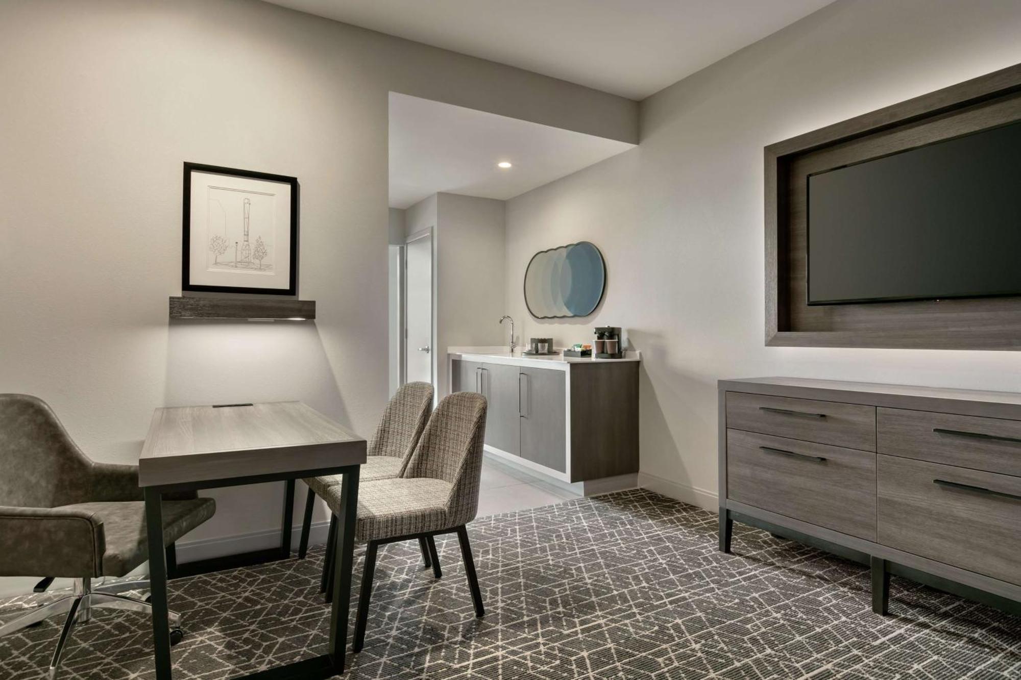 Embassy Suites By Hilton Atlanta Midtown Extérieur photo
