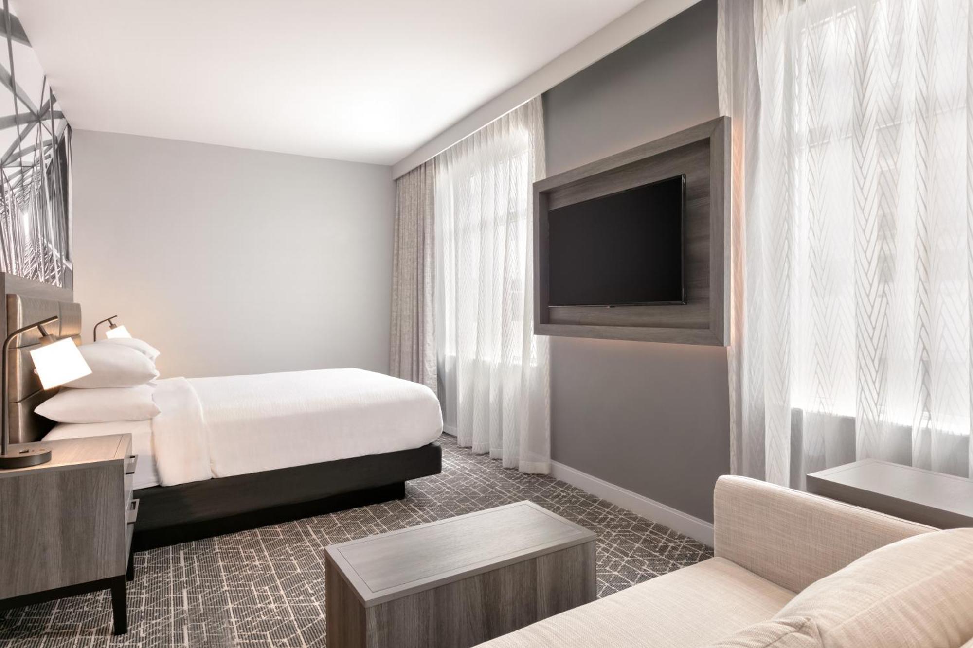 Embassy Suites By Hilton Atlanta Midtown Extérieur photo
