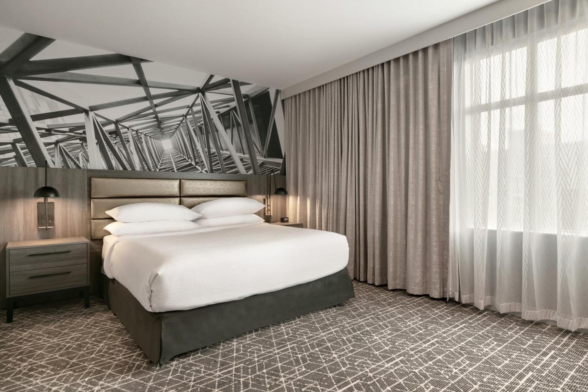 Embassy Suites By Hilton Atlanta Midtown Extérieur photo